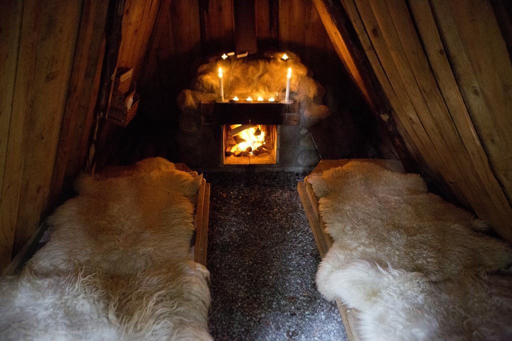 Stf Kolarbyn Eco-Lodge Skinnskatteberg Zimmer foto
