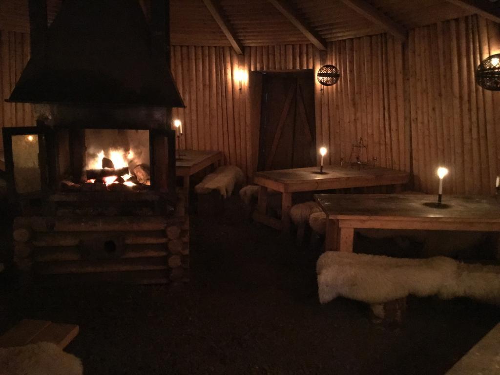 Stf Kolarbyn Eco-Lodge Skinnskatteberg Exterior foto